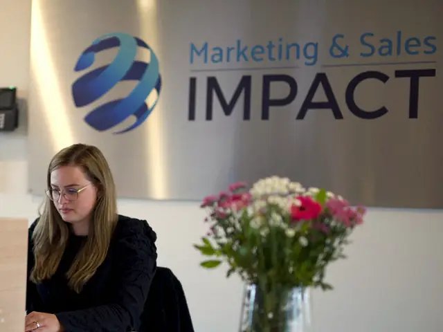 Receptie van het kantoor van MSI met het logo van Marketing Sales Impact
